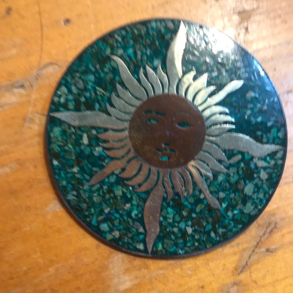 Sunshine pin
